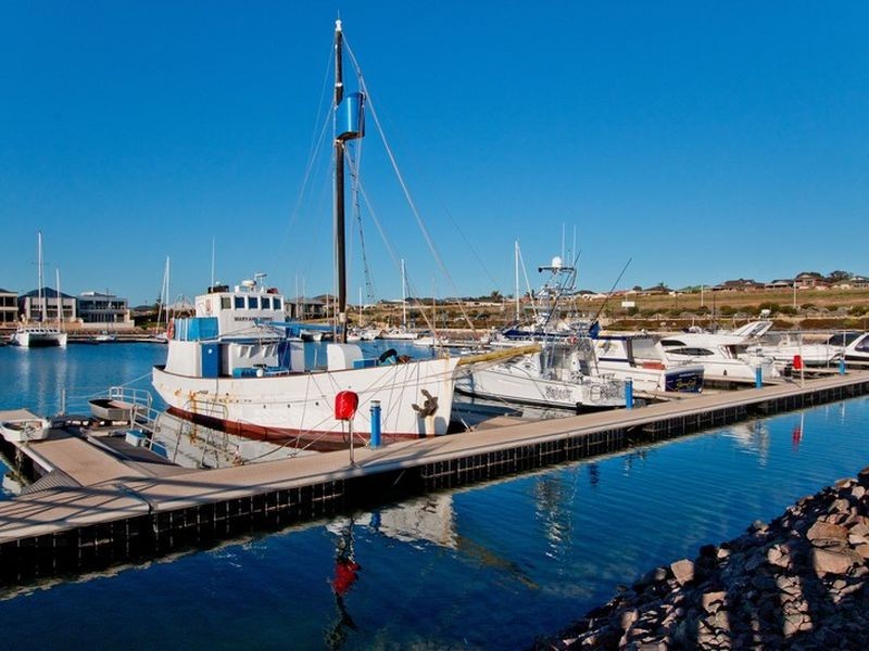 110 Stately Way, Wallaroo SA 5556