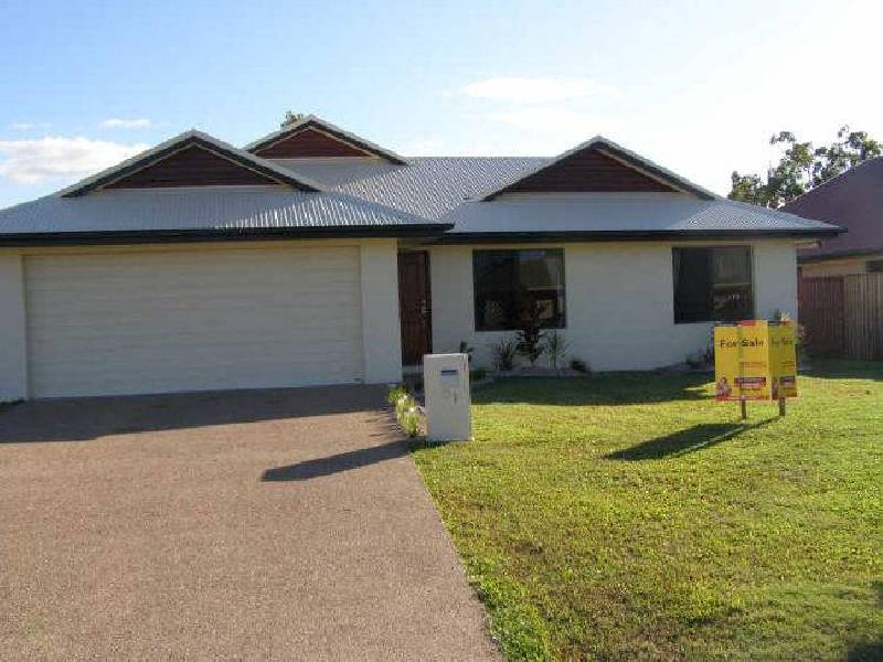31 Woodwark Drive, Bushland Beach QLD 4818
