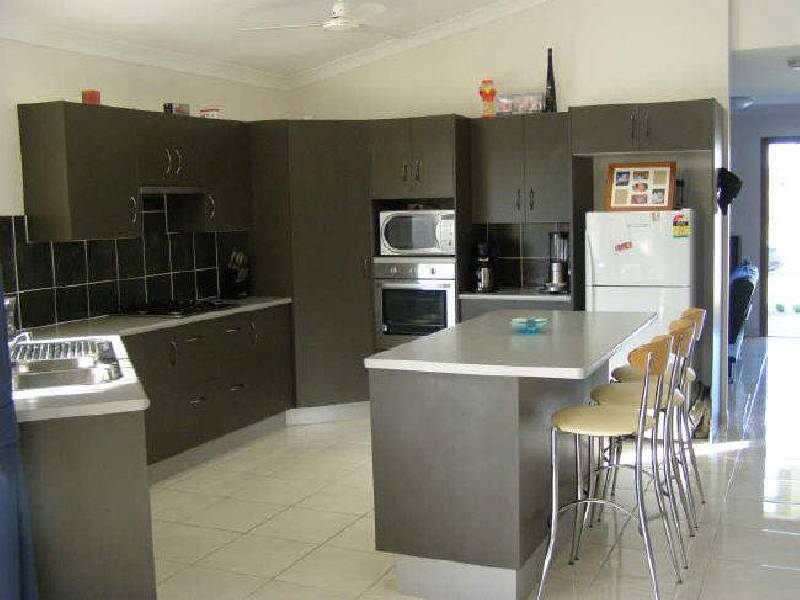 31 Woodwark Drive, Bushland Beach QLD 4818