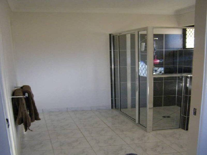 31 Woodwark Drive, Bushland Beach QLD 4818