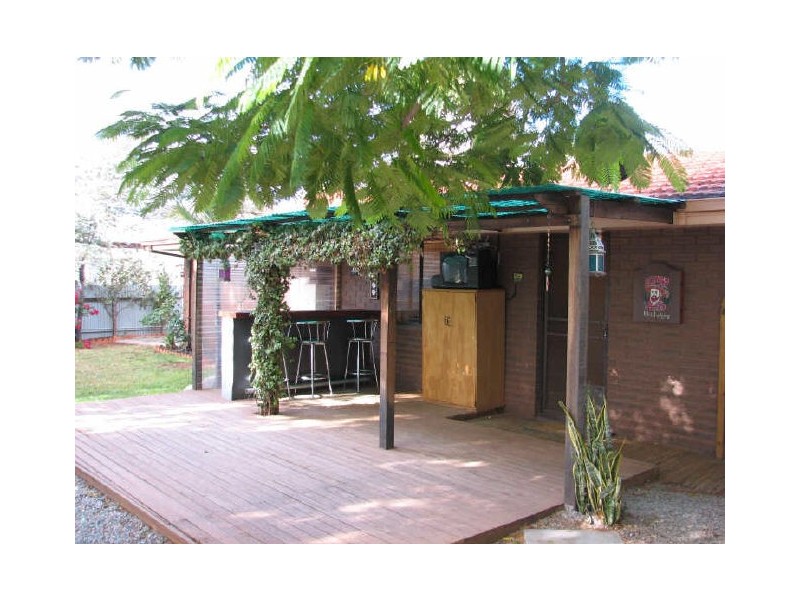 11 Broadarrow Rd, Kalgoorlie WA 6430