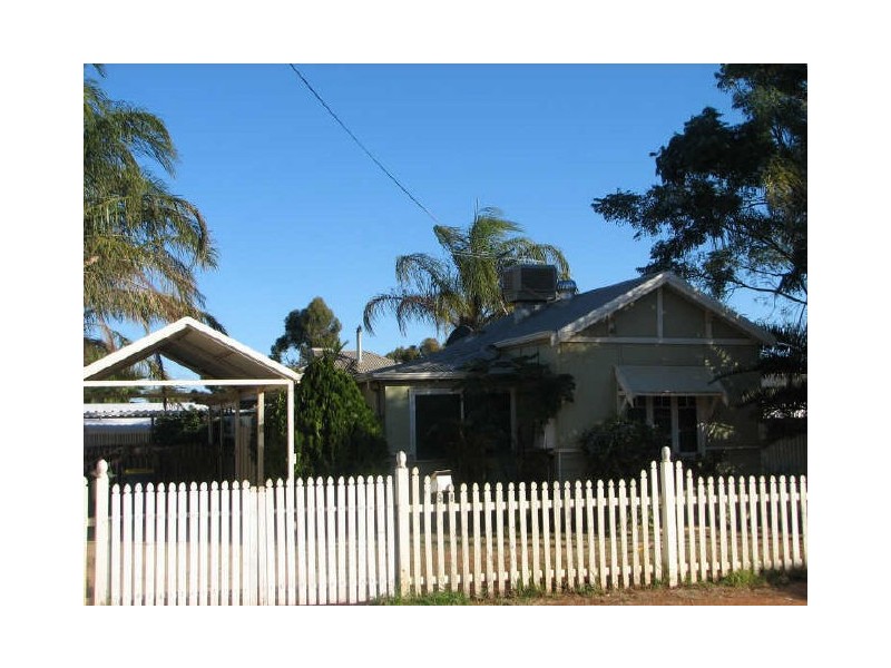 58A North Tce, Boulder WA 6432