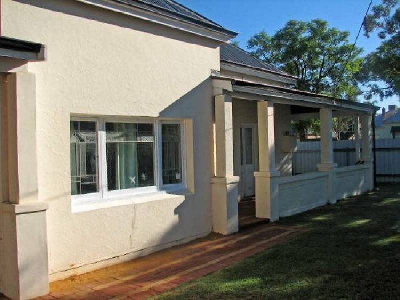 70 Addis Street, Lamington WA 6430