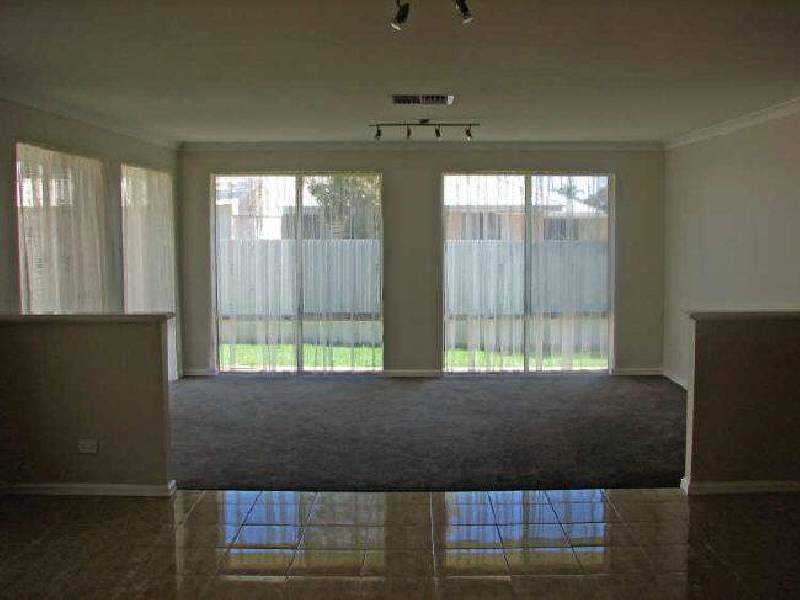28 Nganka Way, Hannans WA 6430