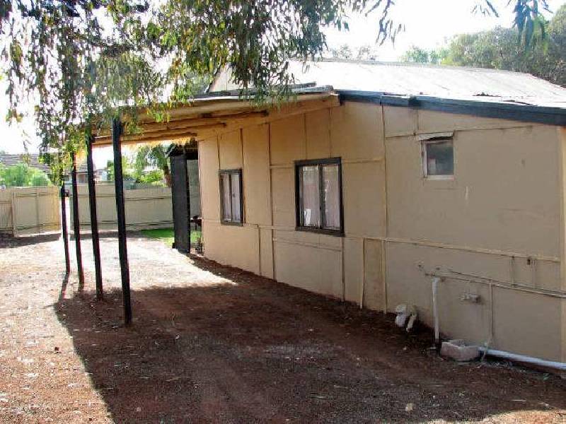 41 Sylvester Street, Coolgardie WA 6429