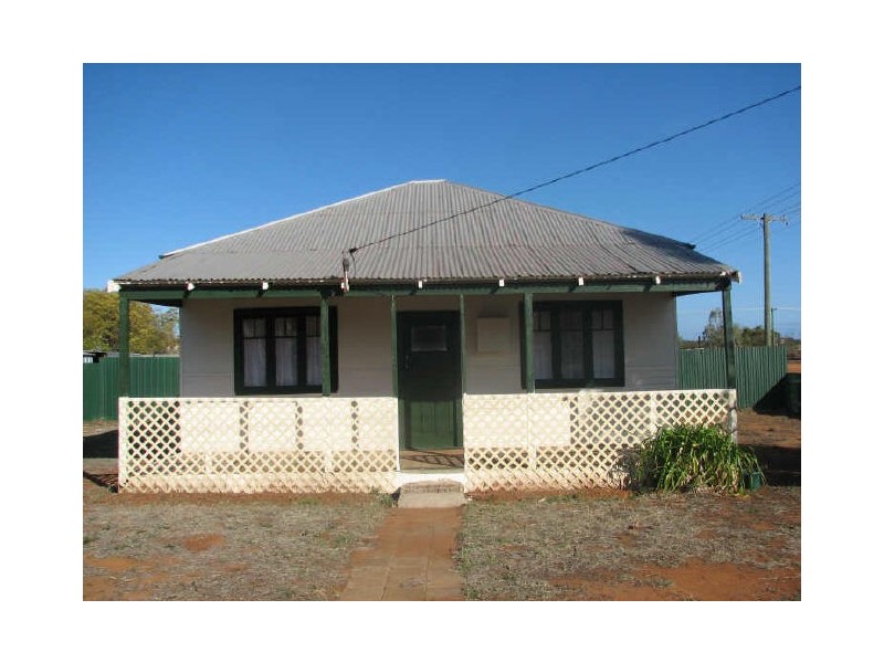 93 Bayley Street, Coolgardie WA 6429