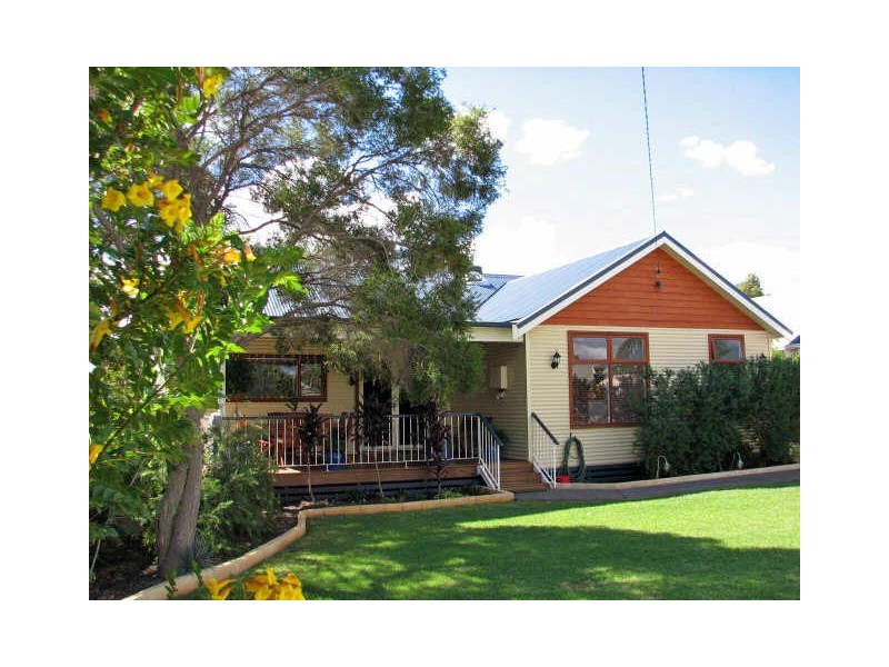 6 Butler Street, Piccadilly WA 6430