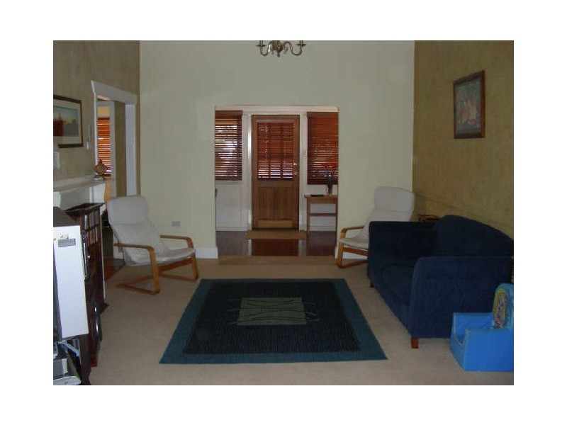 30b Campbell Street, Lamington WA 6430