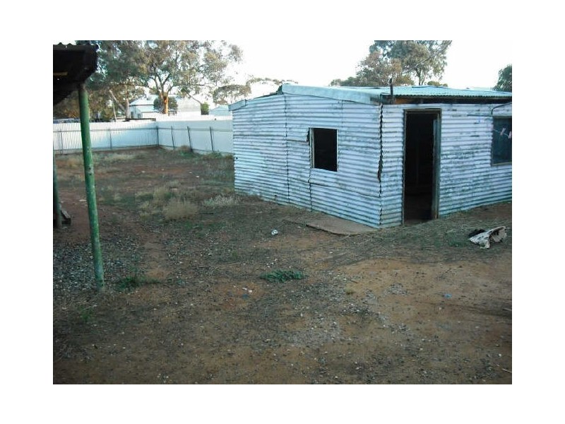 79 Shaw Street, Coolgardie WA 6429