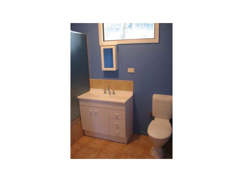 77 Shaw Street, Coolgardie WA 6429