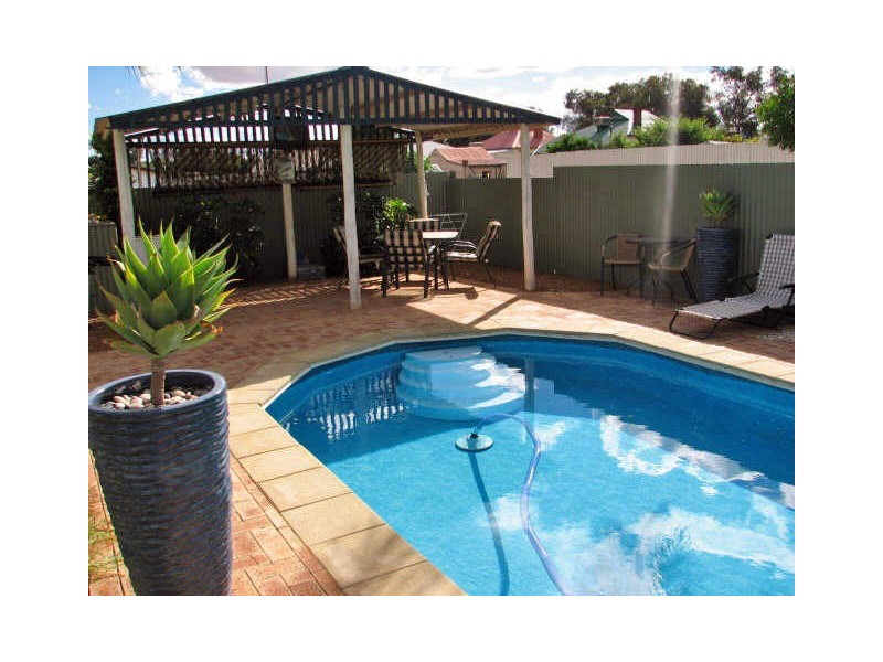 6 Butler Street, Piccadilly WA 6430