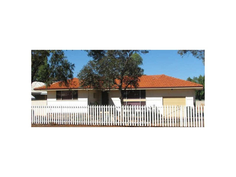 63 King Street, Coolgardie WA 6429