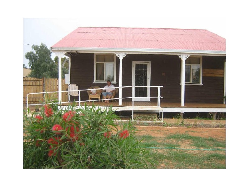 60 Lindsay Street, Coolgardie WA 6429