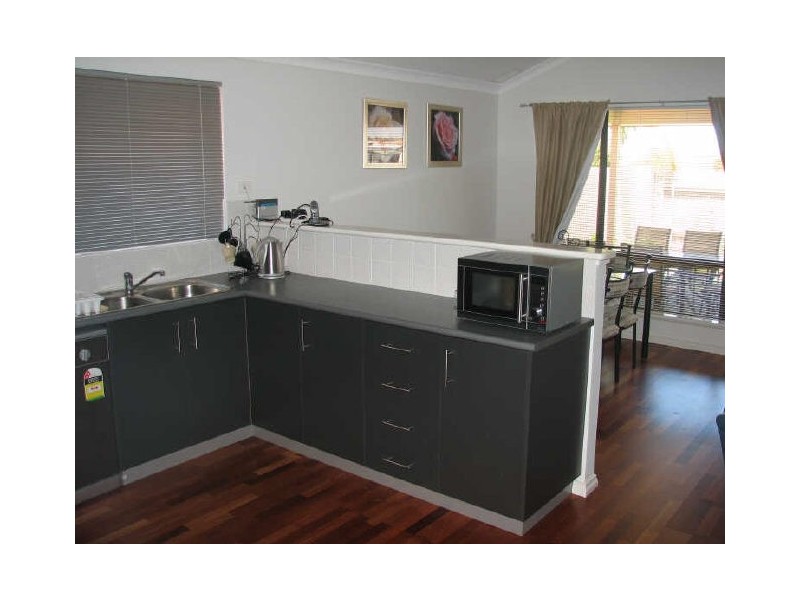 37b Crowley Gardens, Somerville WA 6430