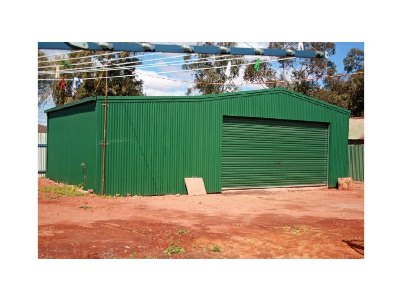 68 Hopkins Street, Boulder WA 6432