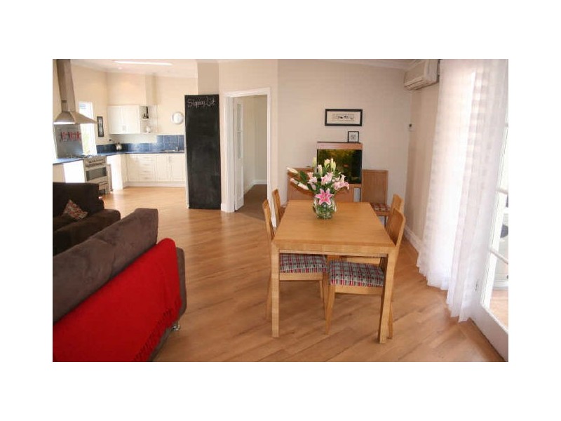 11 Campbell Street, Lamington WA 6430