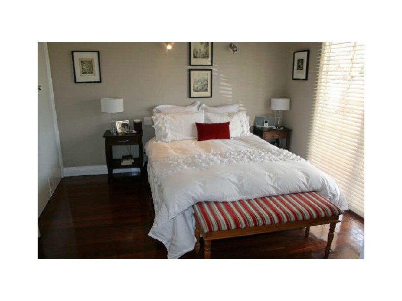 11 Campbell Street, Lamington WA 6430