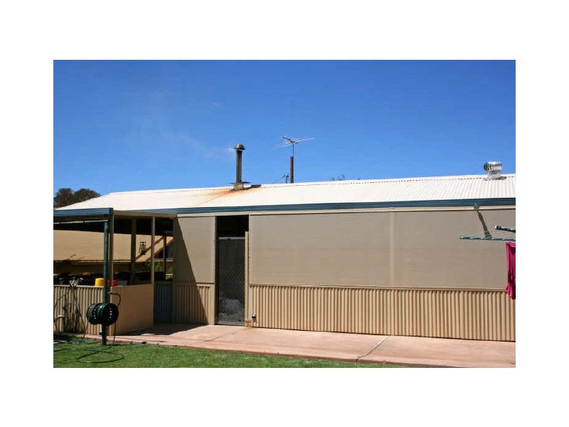 138 Campbell Street, West Lamington WA 6430