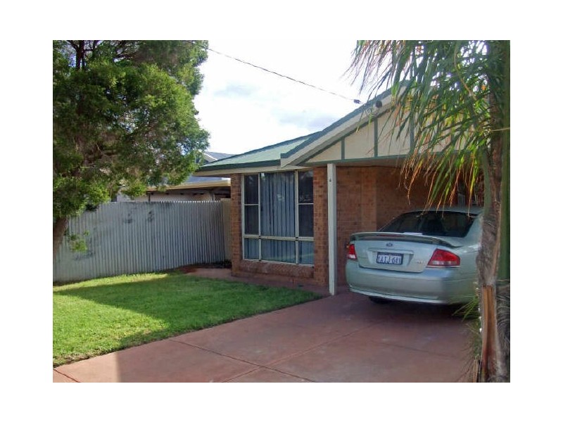 4 Ware Street, Kalgoorlie WA 6430