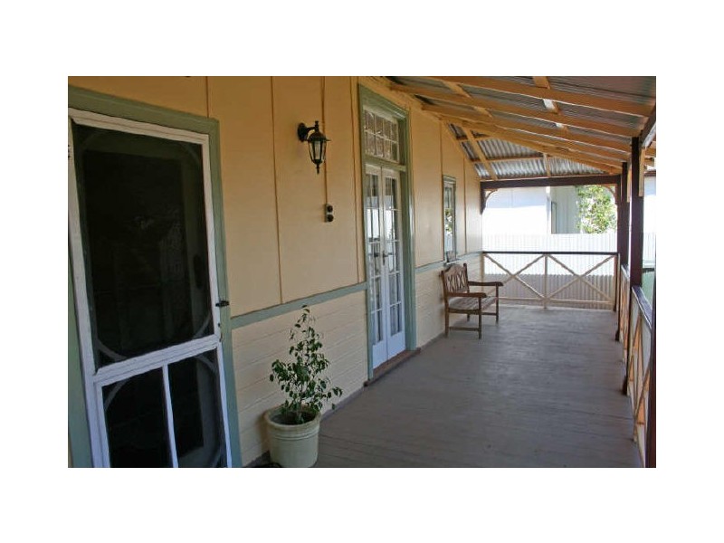 67 Lyall Street, Lamington WA 6430