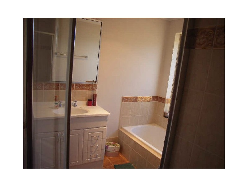 28 Nganka Way, Hannans WA 6430