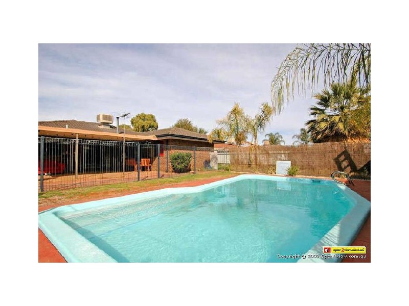 18 Belmont Ave, Kalgoorlie WA 6430