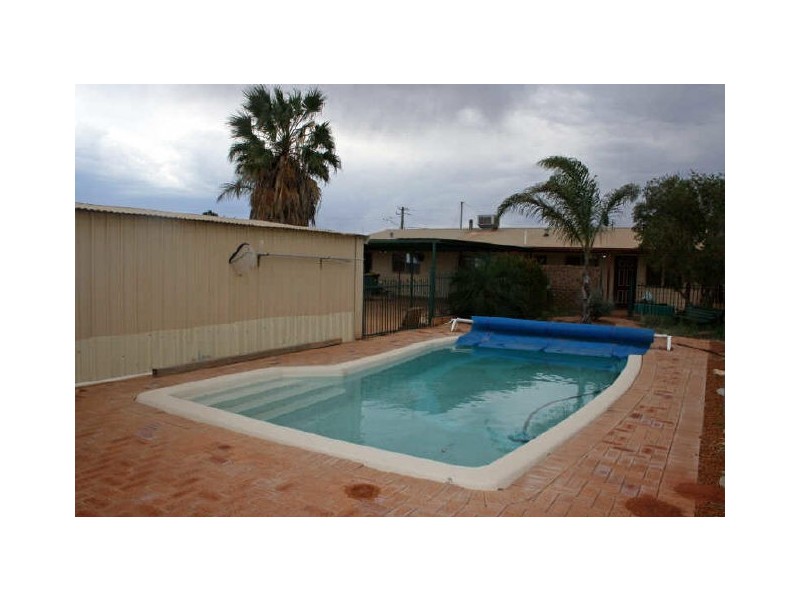 98 King Street, Boulder WA 6432