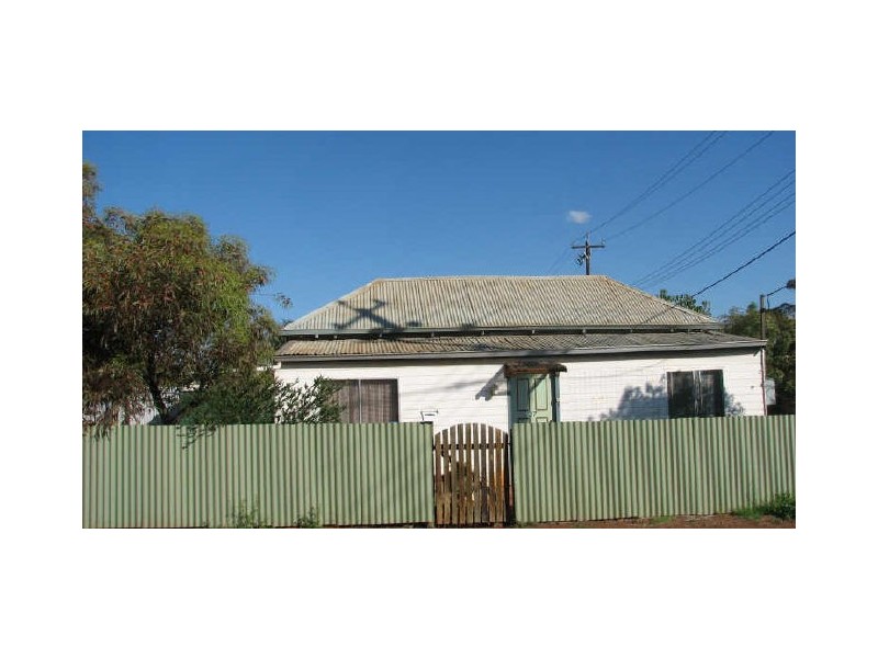 27 Harvey Street, South Kalgoorlie WA 6430
