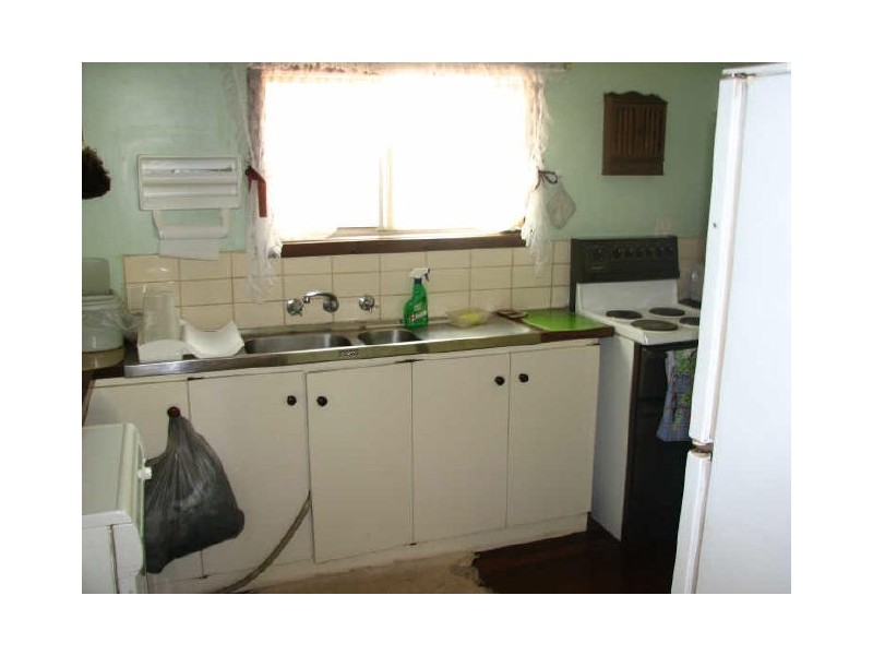 27 Harvey Street, South Kalgoorlie WA 6430