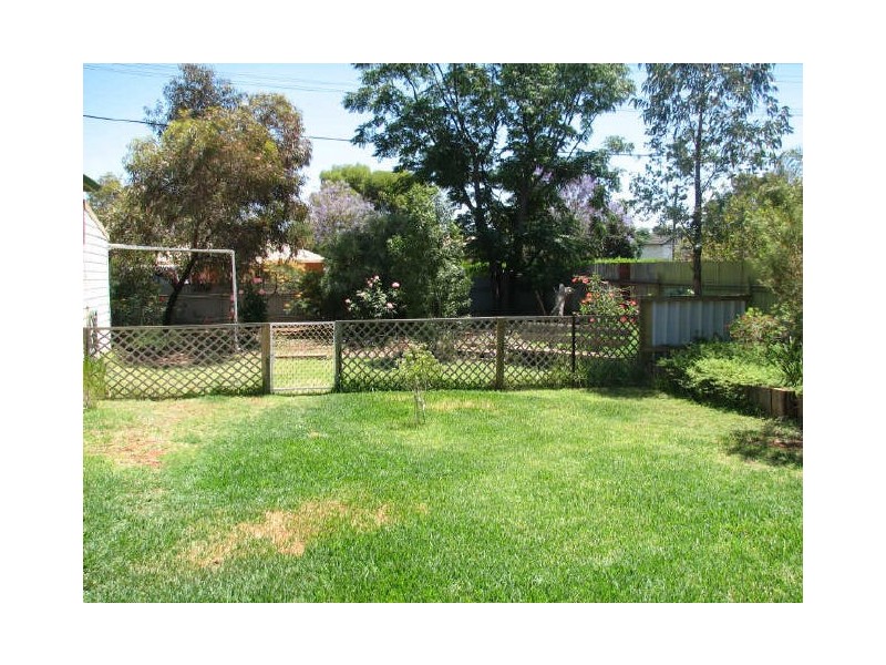 27 Harvey Street, South Kalgoorlie WA 6430