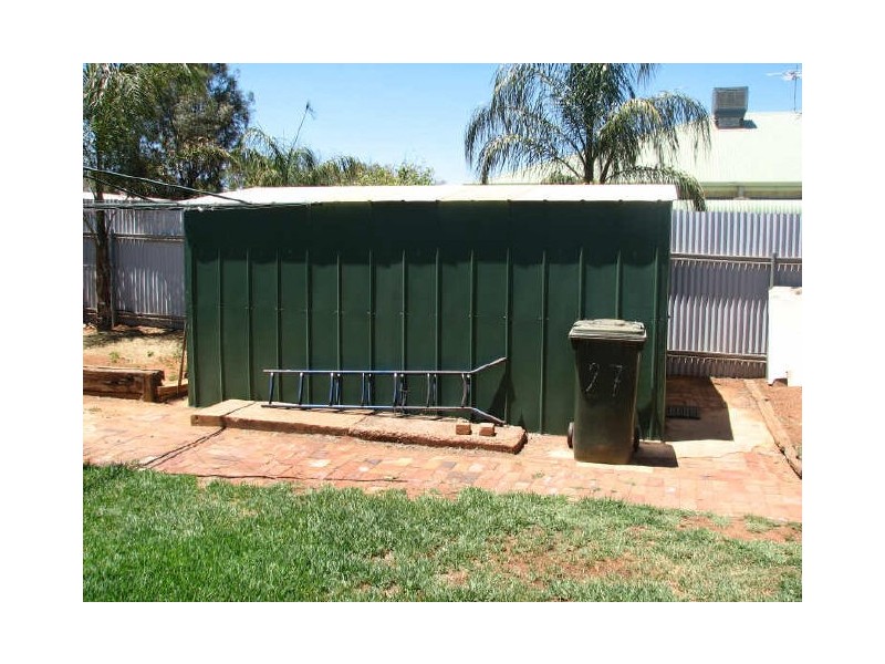 27 Harvey Street, South Kalgoorlie WA 6430