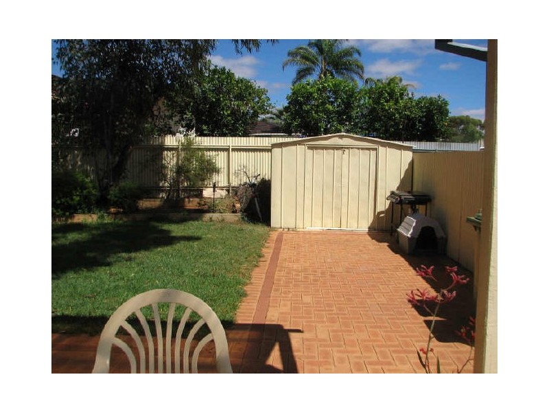 2B Kirwan Crt, Hannans WA 6430