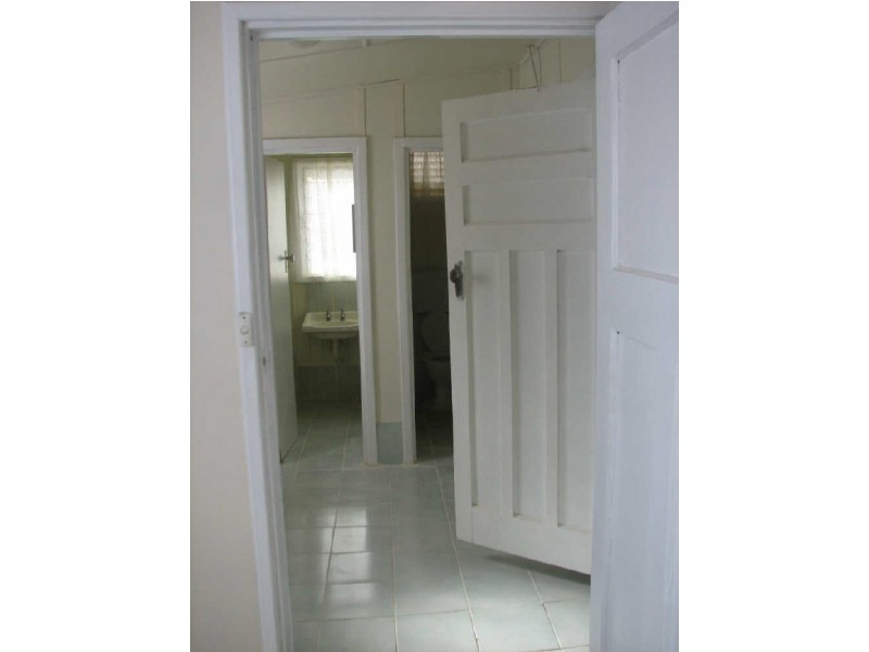 22 Sylvester Street, Coolgardie WA 6429