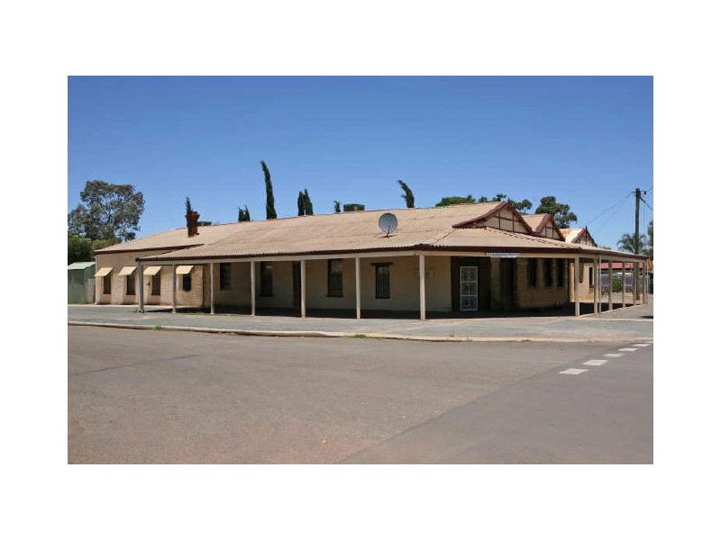 122/122A Piesse Street, Boulder WA 6432