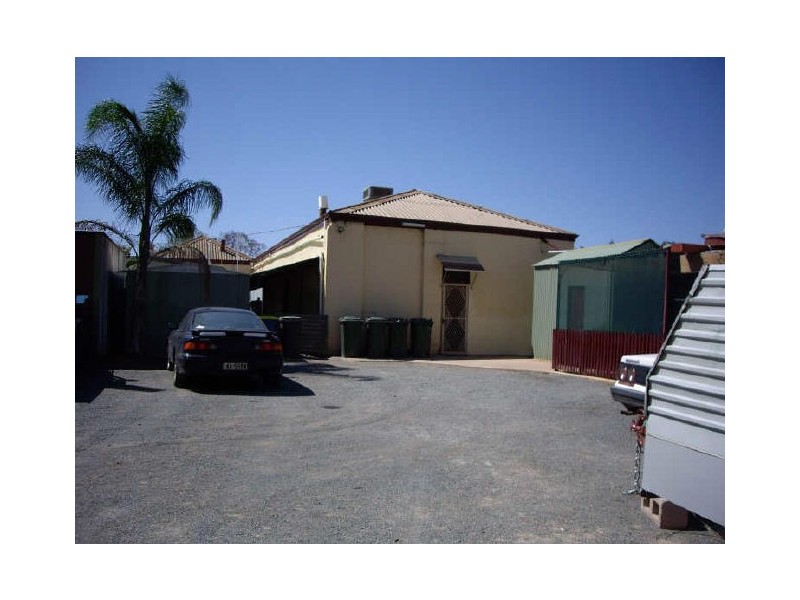 122/122A Piesse Street, Boulder WA 6432