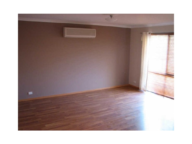 3 Carroll Place, Hannans WA 6430