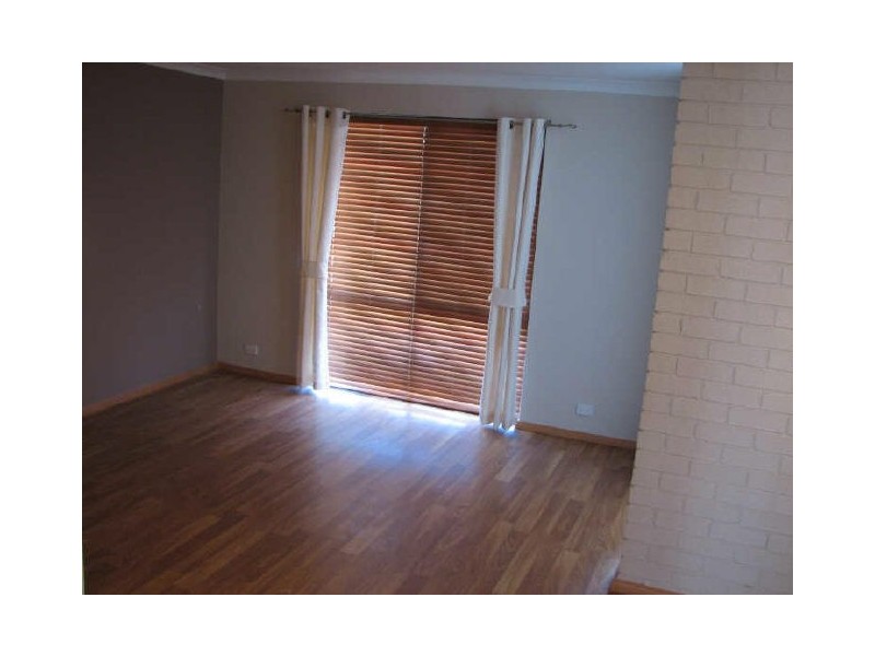 3 Carroll Place, Hannans WA 6430