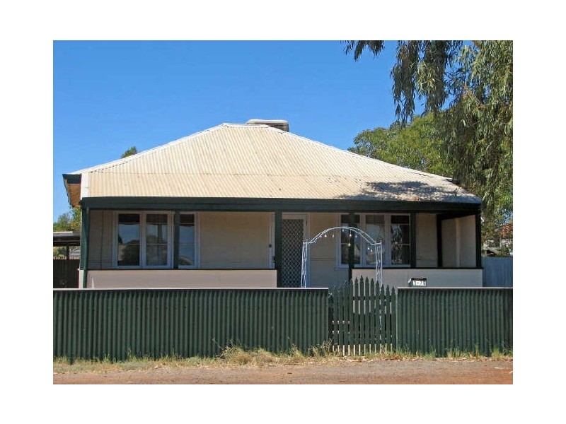 1/10 Ivanhoe Street, Boulder WA 6432