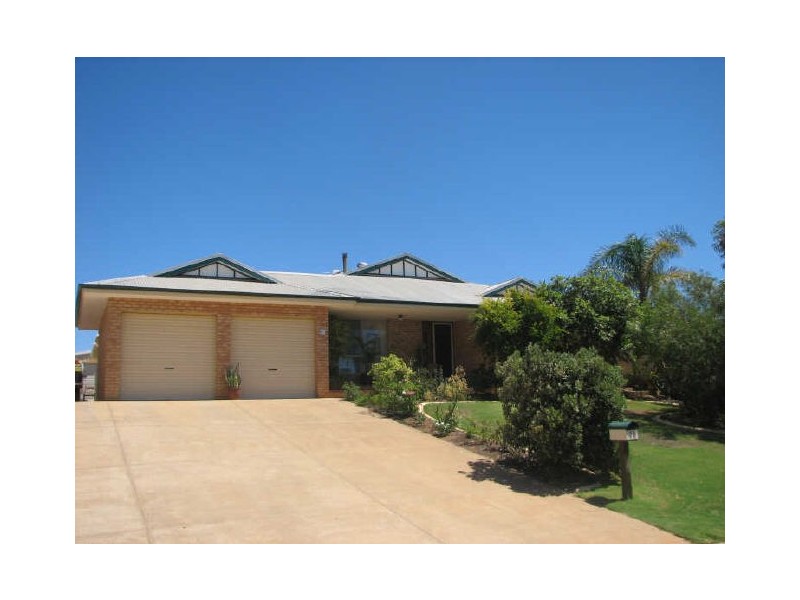 41 Tindals Crescent, Hannans WA 6430
