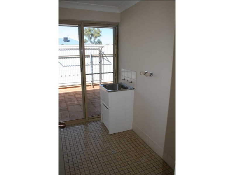 4/2 Buller Street, Kalgoorlie WA 6430
