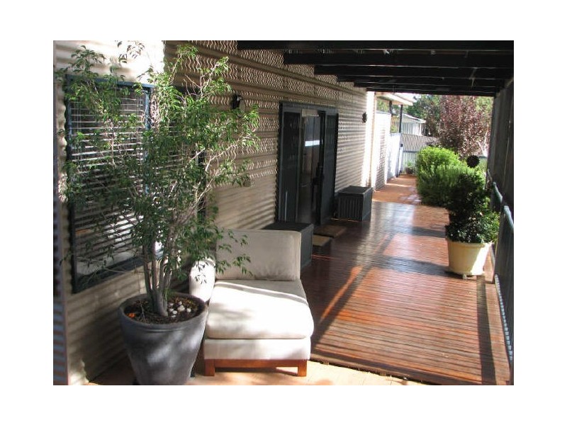 24 Killarney Street, Hannans WA 6430