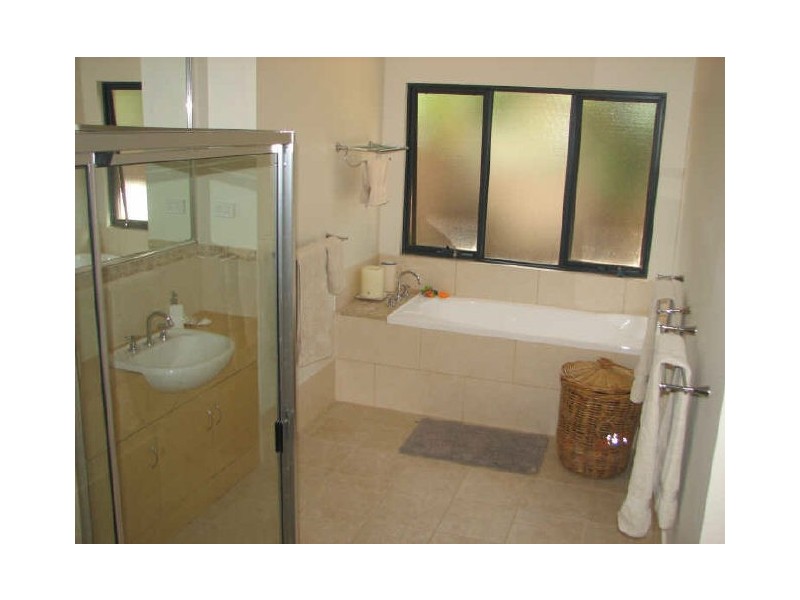 24 Killarney Street, Hannans WA 6430