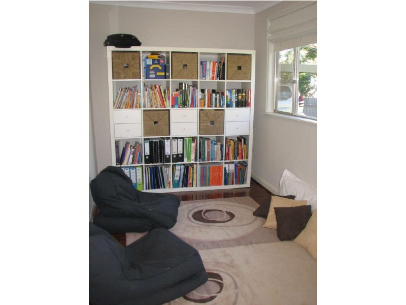 3 Rosenberg Crescent, Kalgoorlie WA 6430