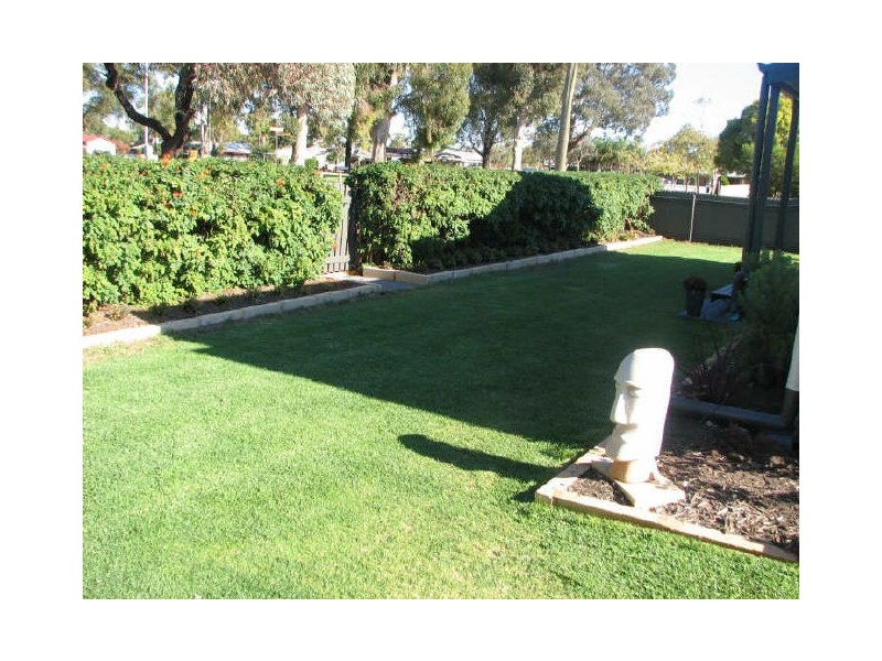 3 Rosenberg Crescent, Kalgoorlie WA 6430