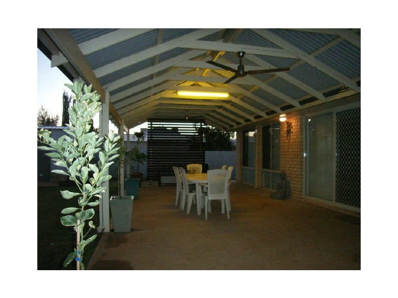 28 Nganka Way, Hannans WA 6430