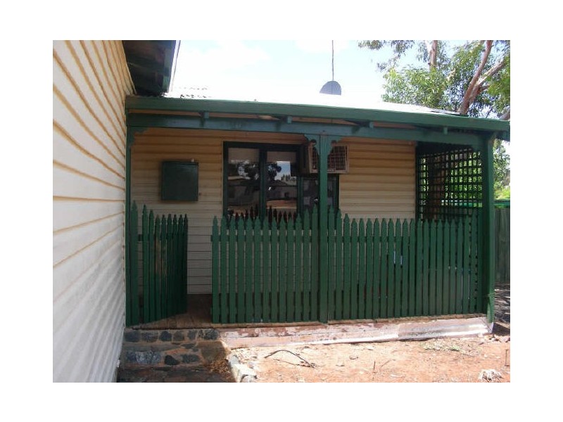 101 Sylvester Street, Coolgardie WA 6429