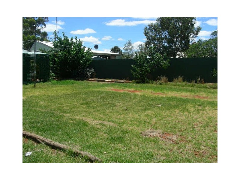 101 Sylvester Street, Coolgardie WA 6429