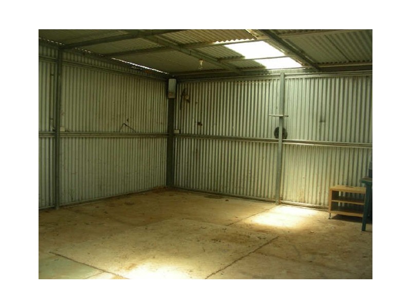 101 Sylvester Street, Coolgardie WA 6429