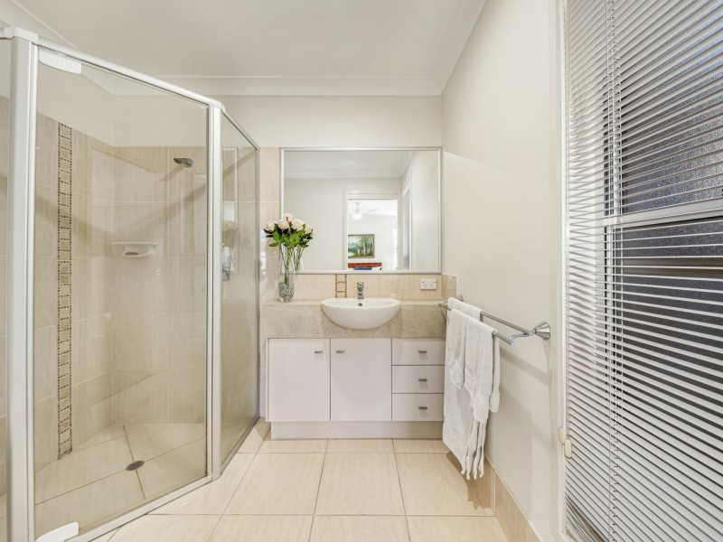 5 Starfish Way, Twin Waters QLD 4564