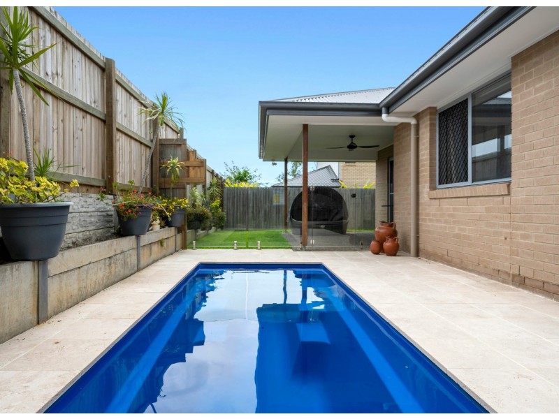 4 School Boat Place, Bli Bli QLD 4560